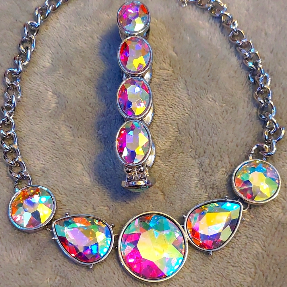 Iridescent Holographic Necklace & Bracelet Set